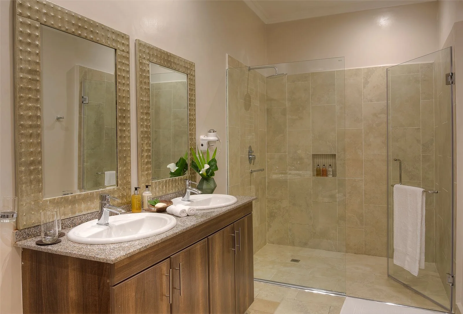 Bathroom interior and fittings — The Bishops House