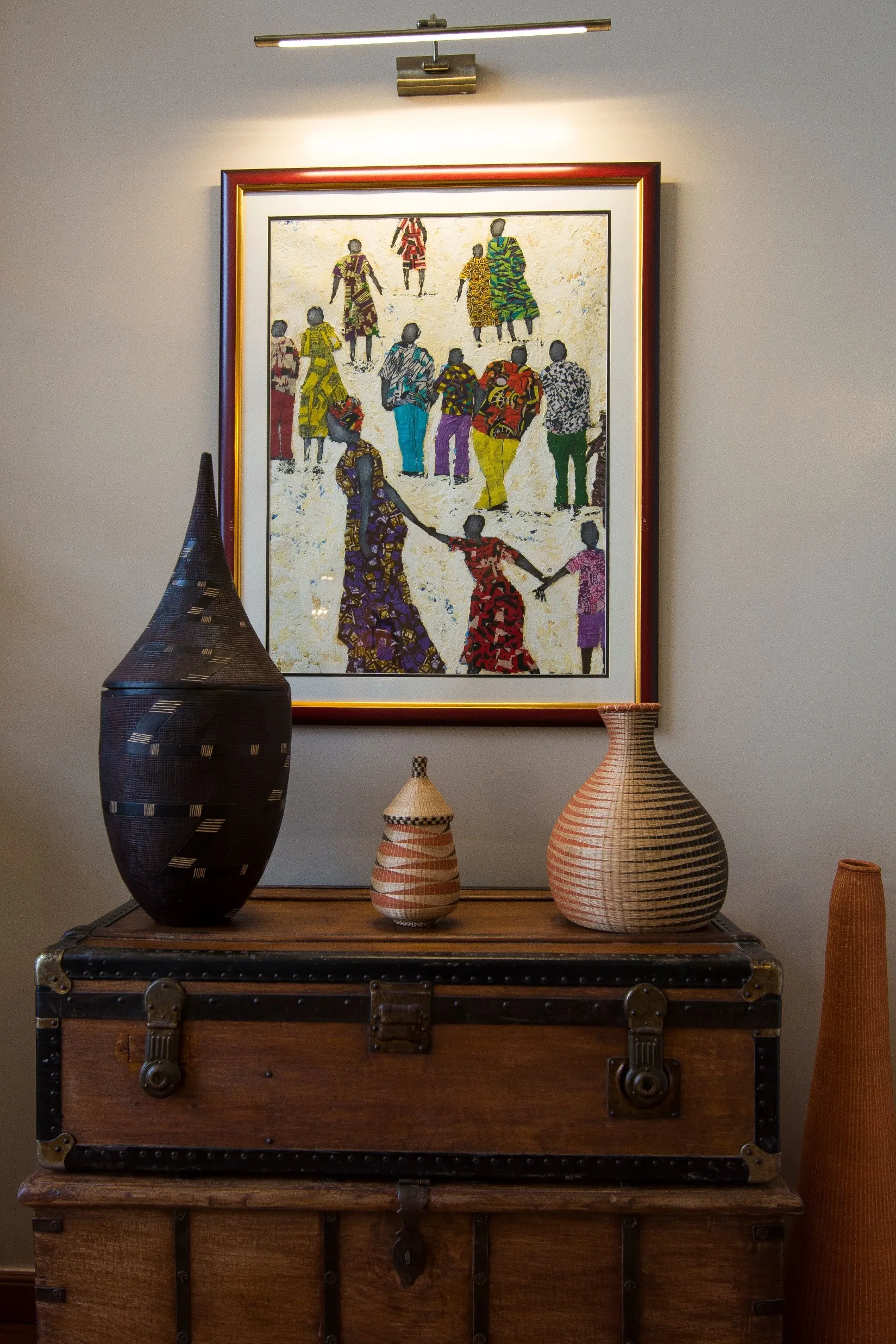 Decorative pots and interior detail — The Bishops House