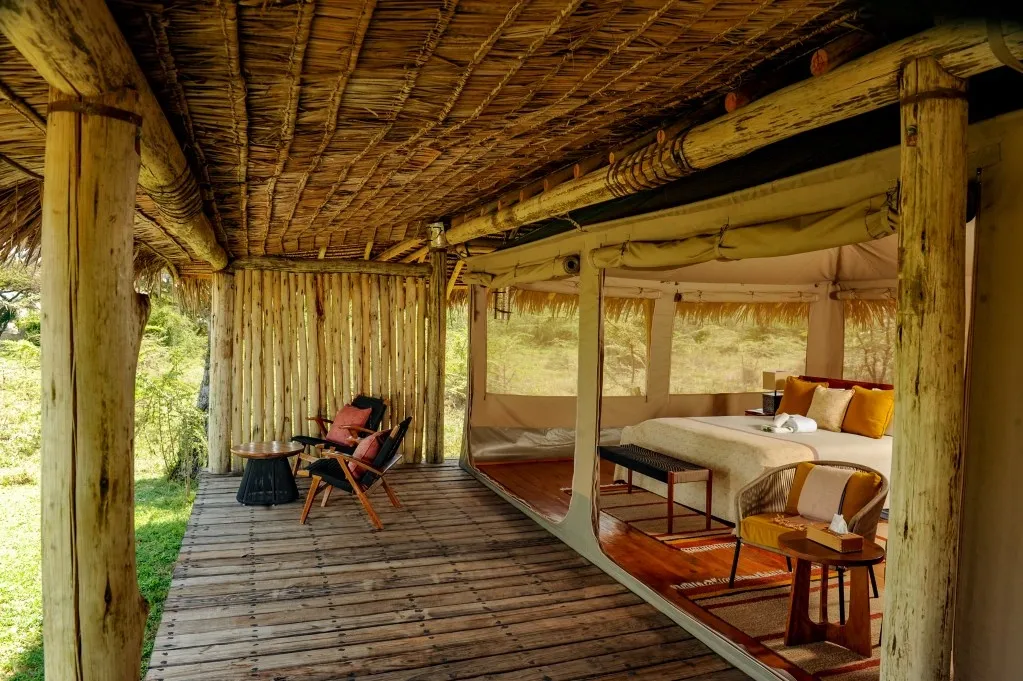 Guest tent and covered veranda — Mara Siana Tented Camp