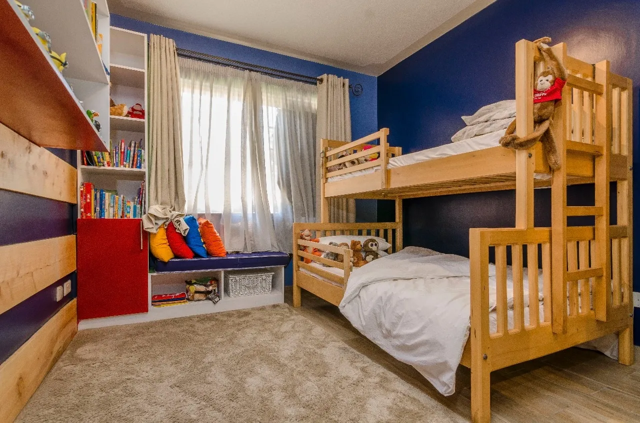 Bedroom with blue furnishings — Westlands